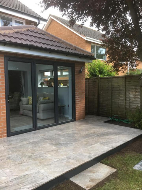 Create a Seamless Indoors Outdoors Transition. - Contemporary - Patio ...