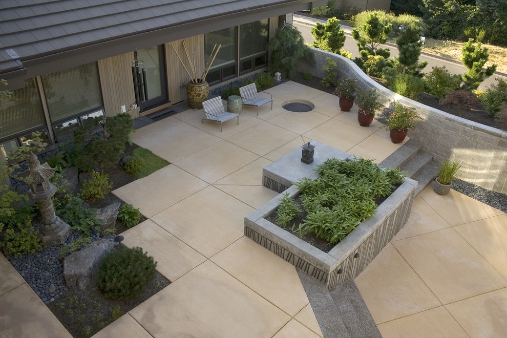 Example of a trendy patio design in Portland with no cover