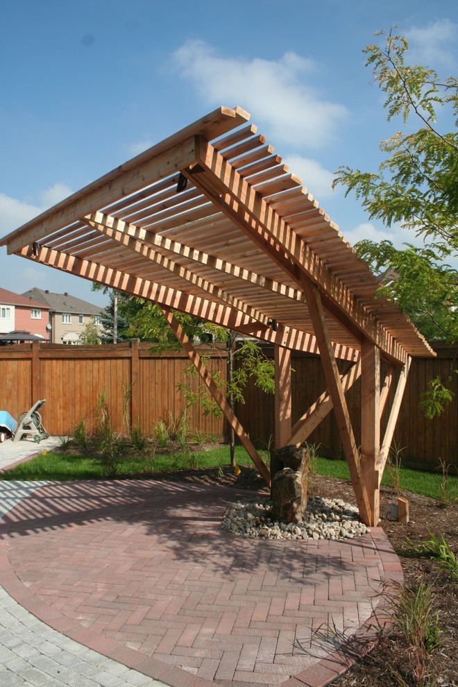 Custom Cantilevered Pergola Traditional Patio Toronto by Genus