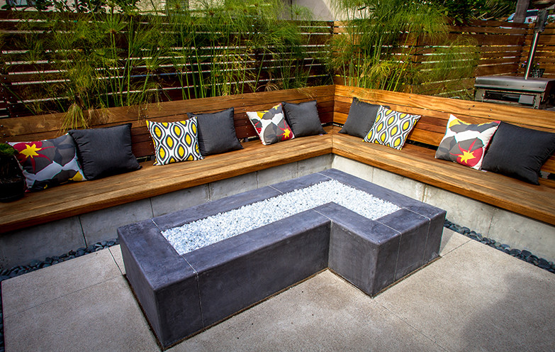 Photo of a modern patio in San Diego.