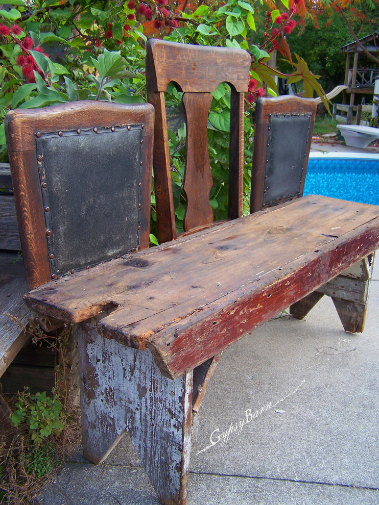 Eclectic patio photo in Toronto