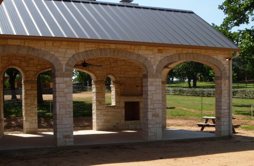 Custom home build with horse stables in Flower Mound, TX Traditional