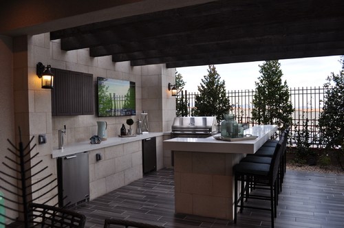 Limestone Tile Backsplash Complements White Quartz Countertops: Outdoor Kitchen Cabinet Ideas