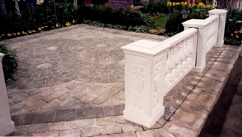 Inspiration for a traditional patio in Philadelphia.