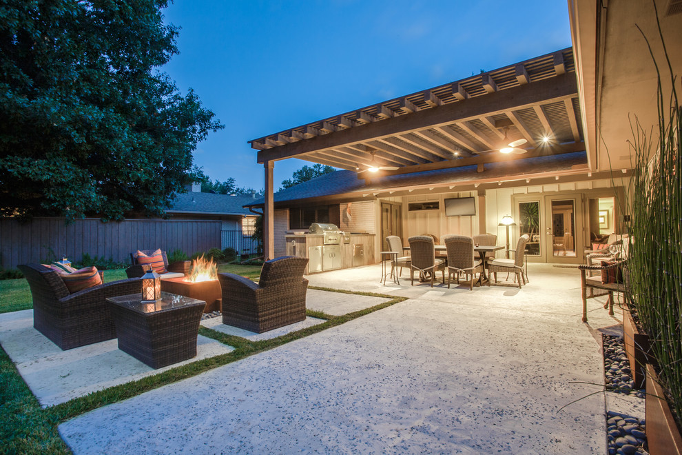 Dallas, TX Inwood North Estates Luxury Outdoor Living Rustic