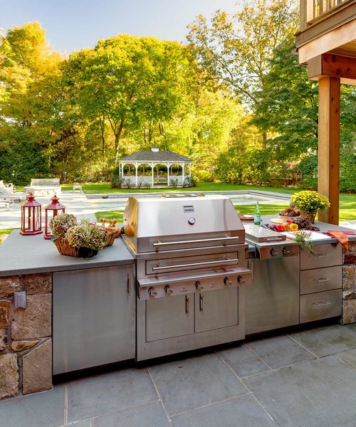 Grill and More: Stainless Steel Outdoor Cabinetry and Grill Inspirations