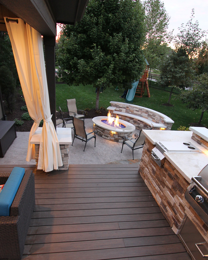 Deck + Firepit - Contemporary - Patio - Kansas City - by Artistic