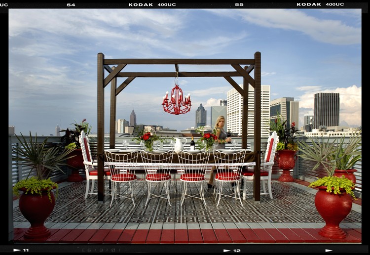 Exemple d'une terrasse éclectique.