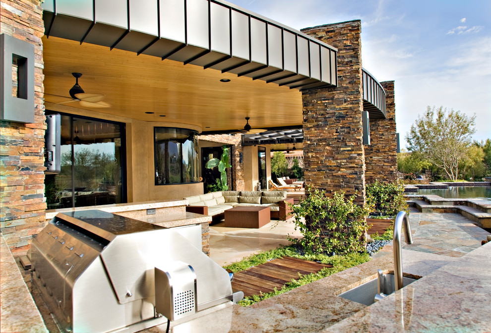 Desert Sanctuary (Private Residence) Contemporary Patio Las Vegas