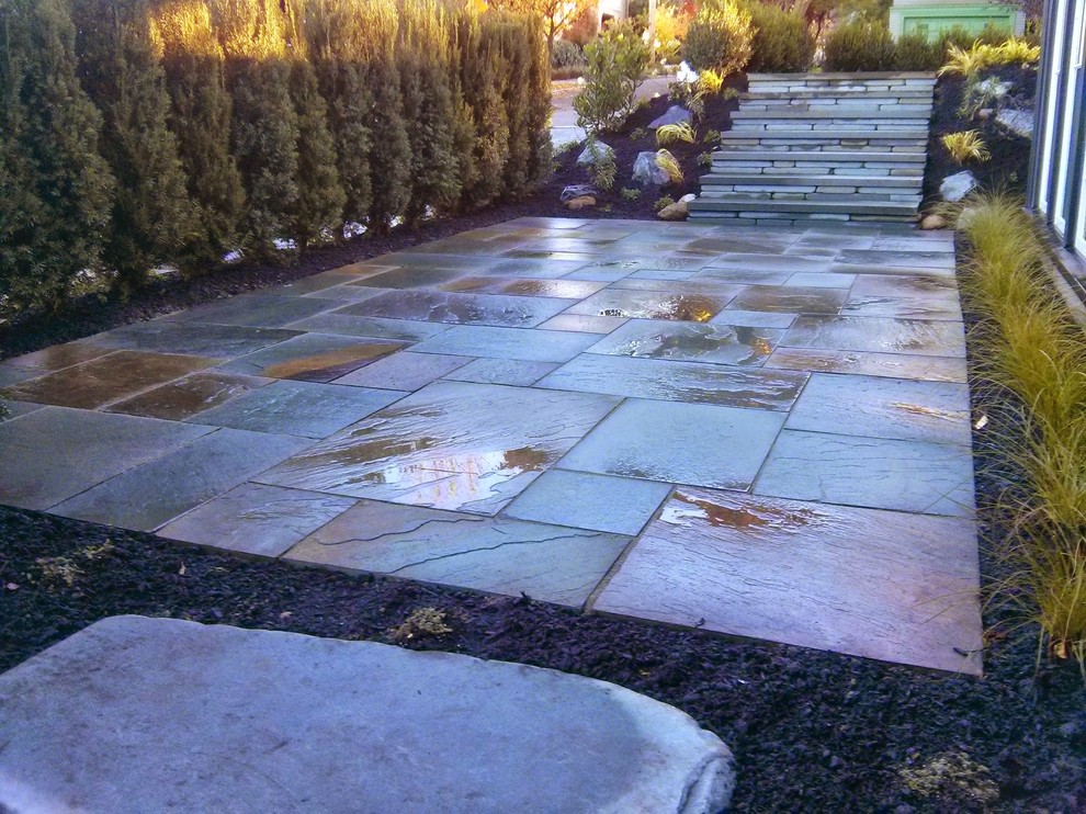 Dimensional Flagstone Paths And Patios Contemporary Patio Seattle 