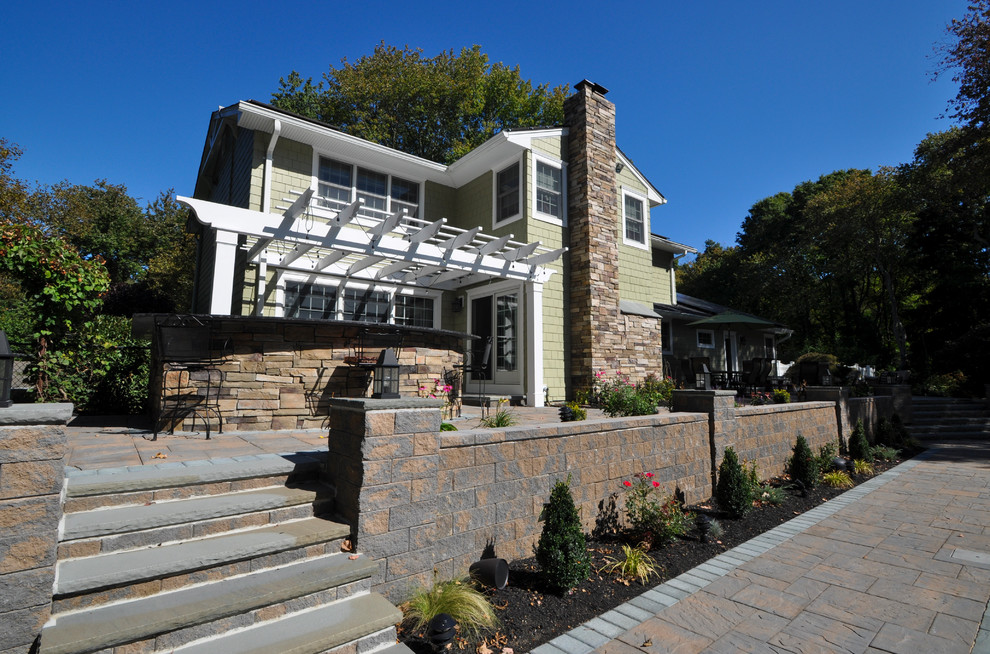 Dix Hills, NY Traditional Patio New York by Center Island