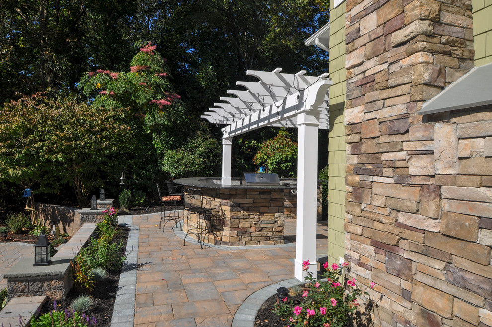 Dix Hills, NY Traditional Patio New York by Center Island