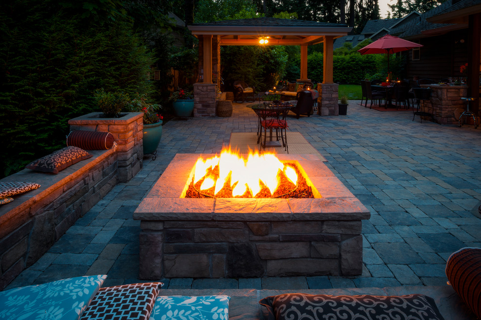 Dougherty Property Traditional Patio Portland by Paradise Restored Landscaping