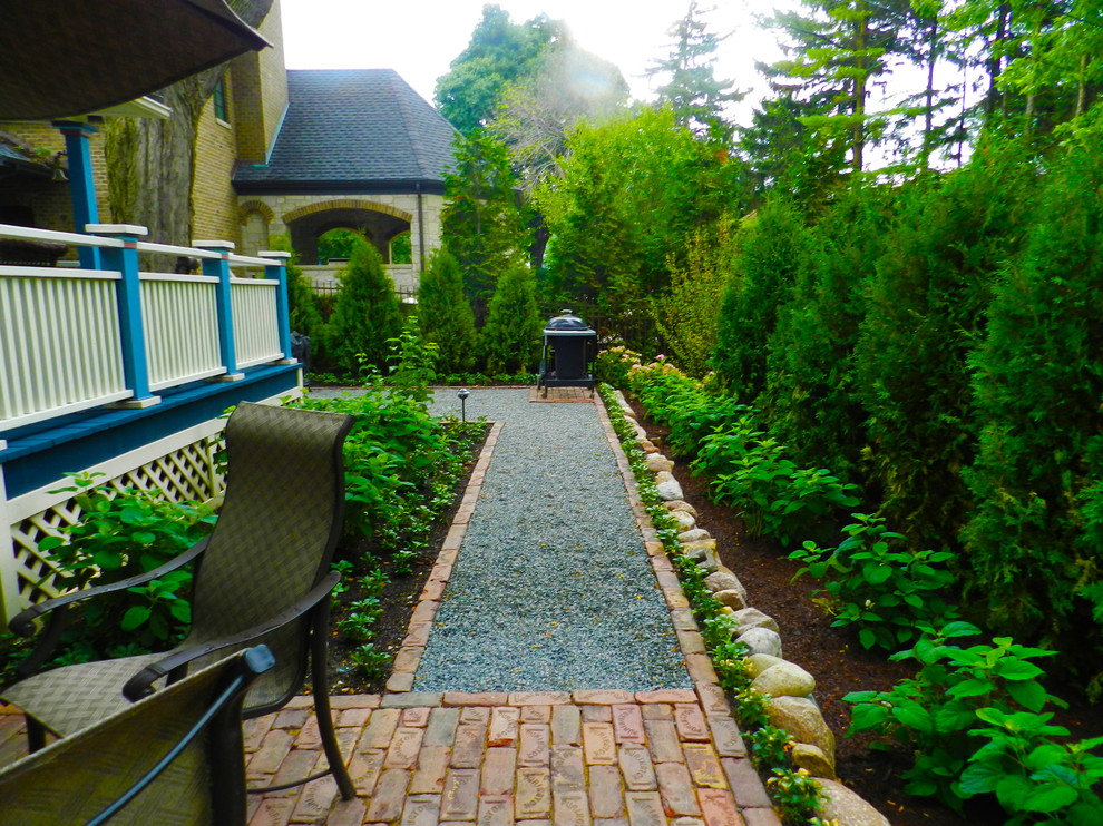 Downtown Naperville Bluestone Chip Walkway and Landscape Traditional