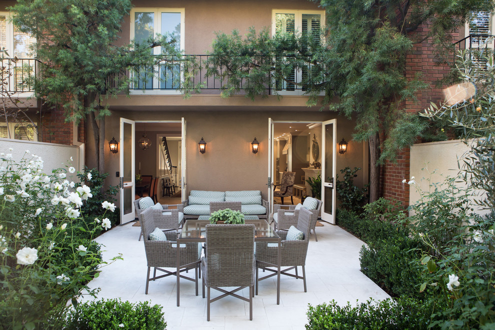Elegant Townhome in Pasadena Traditional Patio Los Angeles by