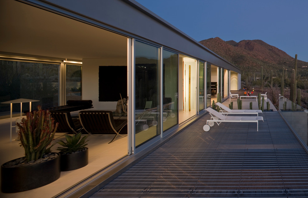 Cette photo montre une terrasse moderne.
