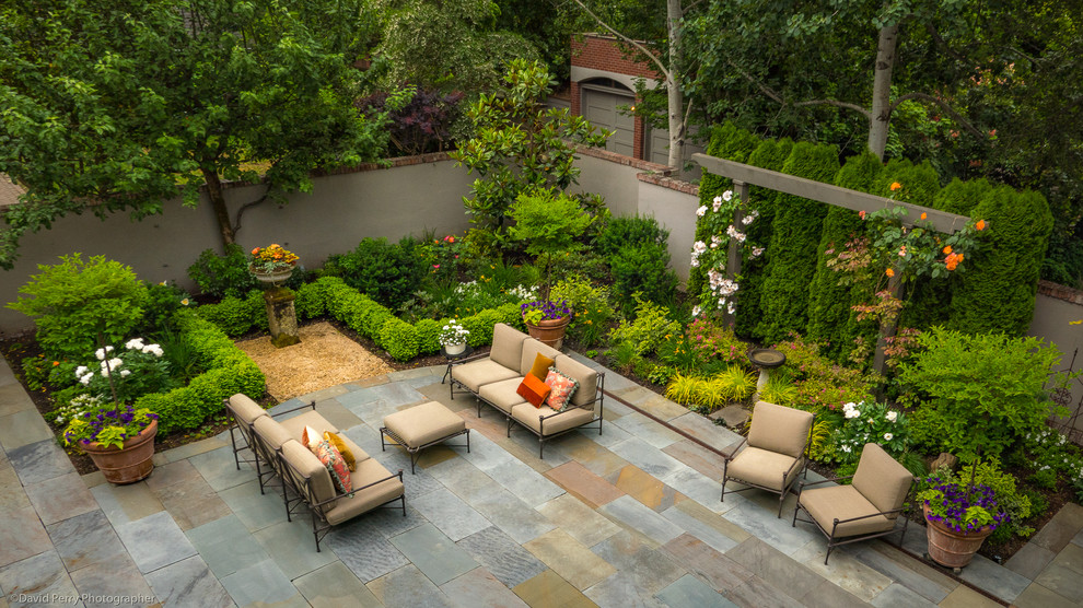 Inspiration for a timeless patio remodel in Seattle