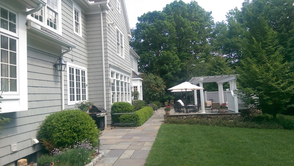 Exterior Painting and Staining Avon, Connecticut Beach Style