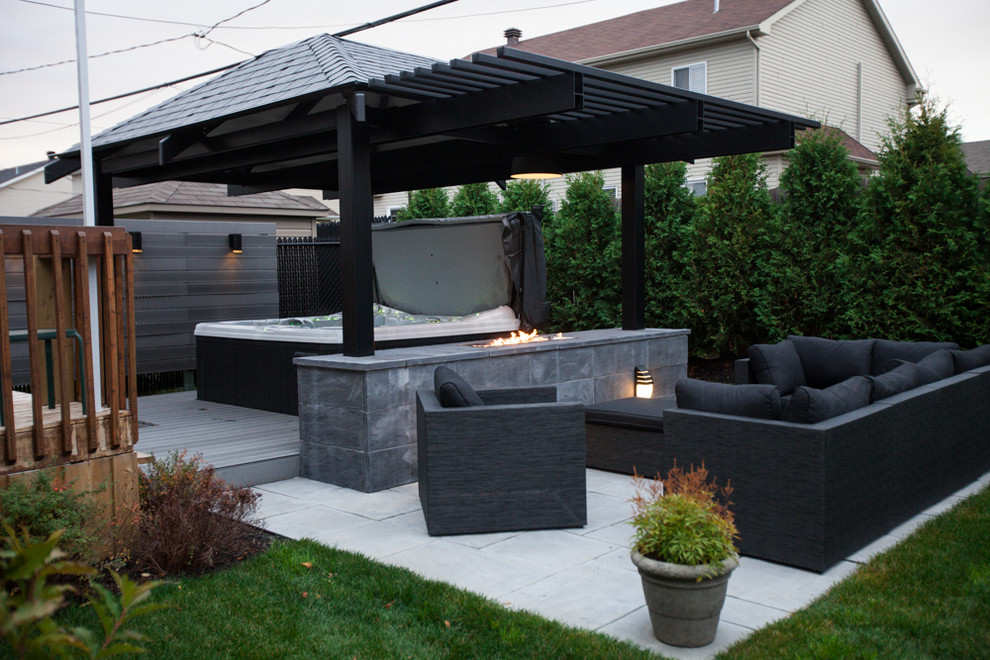 Extérior Project / Gazebo Contemporary Patio Montreal by N