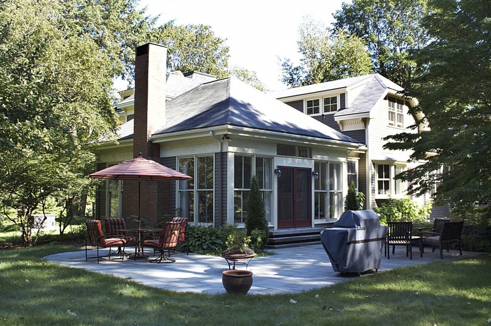 Example of a classic patio design in Portland Maine