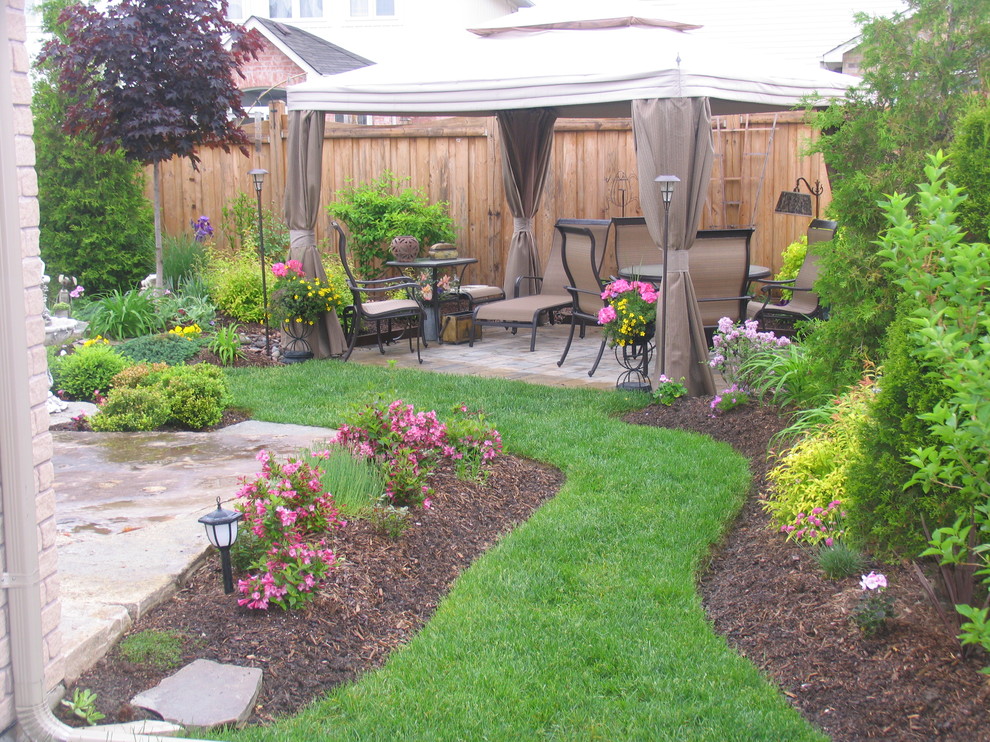 Finished Projects Traditional Patio Toronto by Garden Gateway