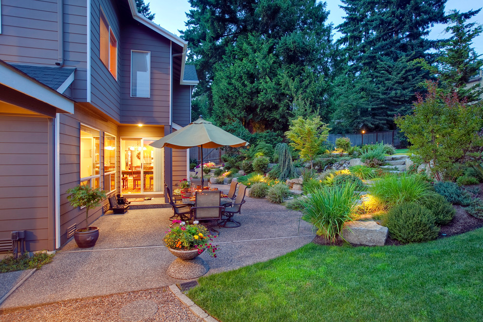 Finn Hill Kirkland Traditional Patio Seattle by Reynolds
