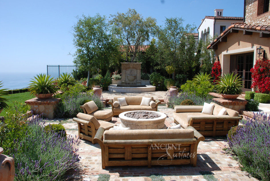 Mediterranean Patio Los Angeles, Spanish Style Outdoor Fire Pit