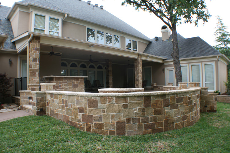 Fort Worth South Lake covered patio, open patio, outdoor kitchen and