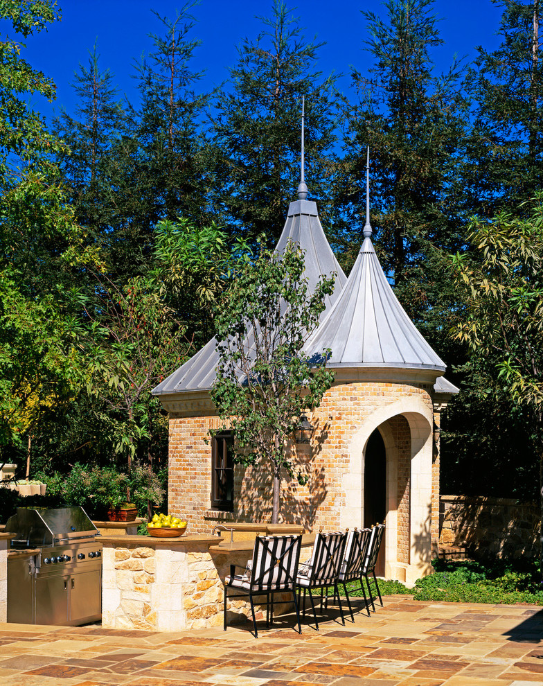 Inspiration for a timeless patio remodel in Los Angeles with no cover