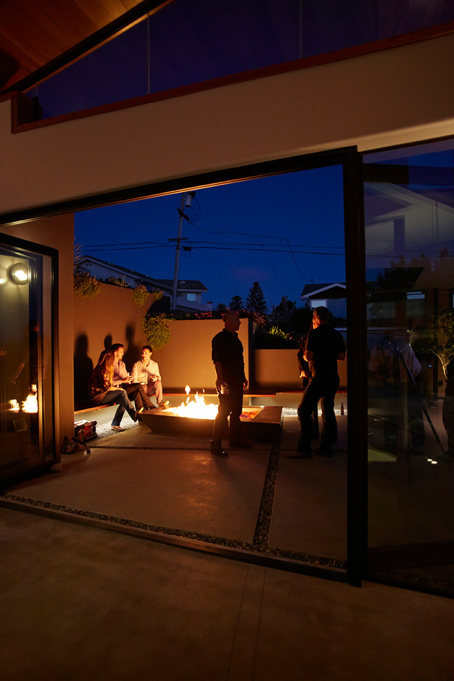 Patio - contemporary patio idea in San Luis Obispo
