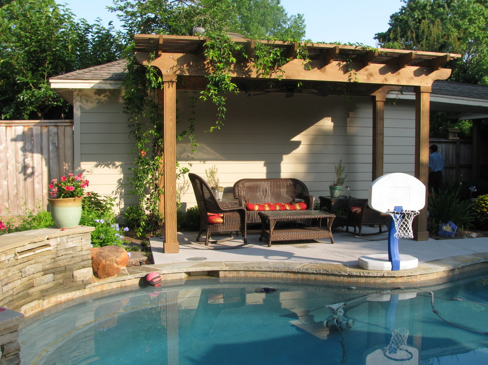 Garden Structures - Traditional - Patio - Houston - by Prewett, Read ...