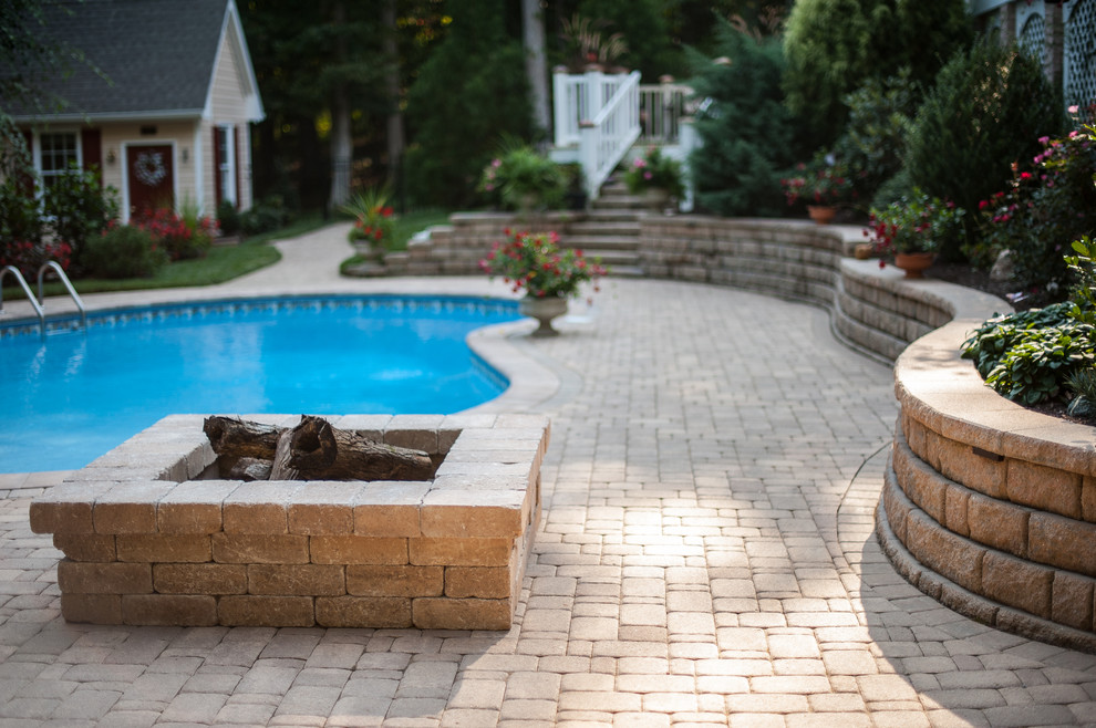 Gates Bluff Poolside Retreat Chesterfield Traditional Patio