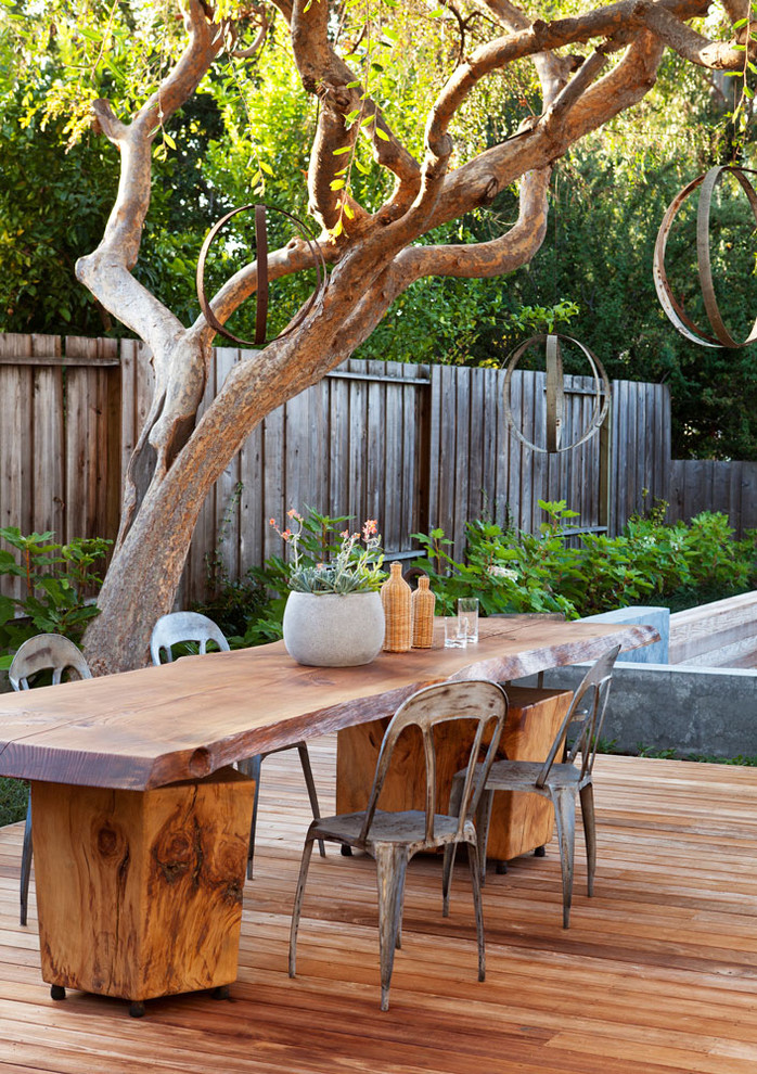 Idee per un patio o portico minimal con pedane