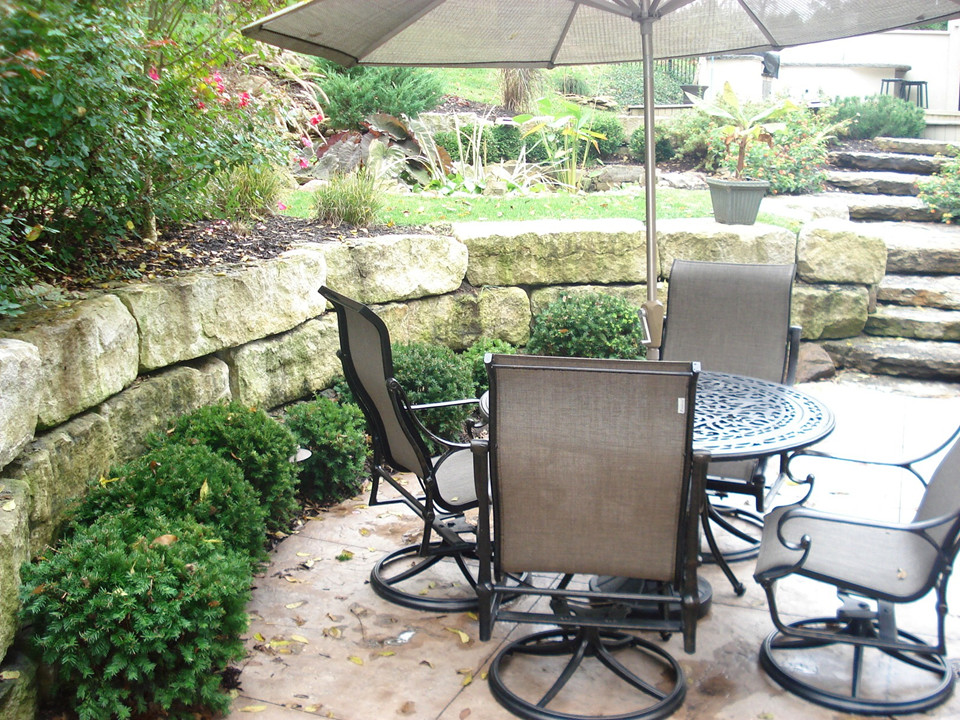 General Landscape Traditional Patio Kansas City by Rolling