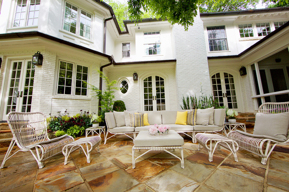 Inspiration for a contemporary patio remodel in DC Metro