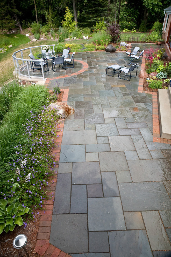 Contemporary Lakeside Patio Glendale Contemporary Patio