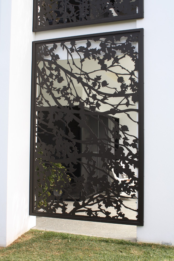 Gold Coast Luxury Beach House Decorative Privacy Screens