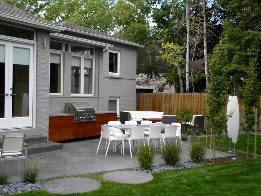 Foto di un patio o portico minimalista