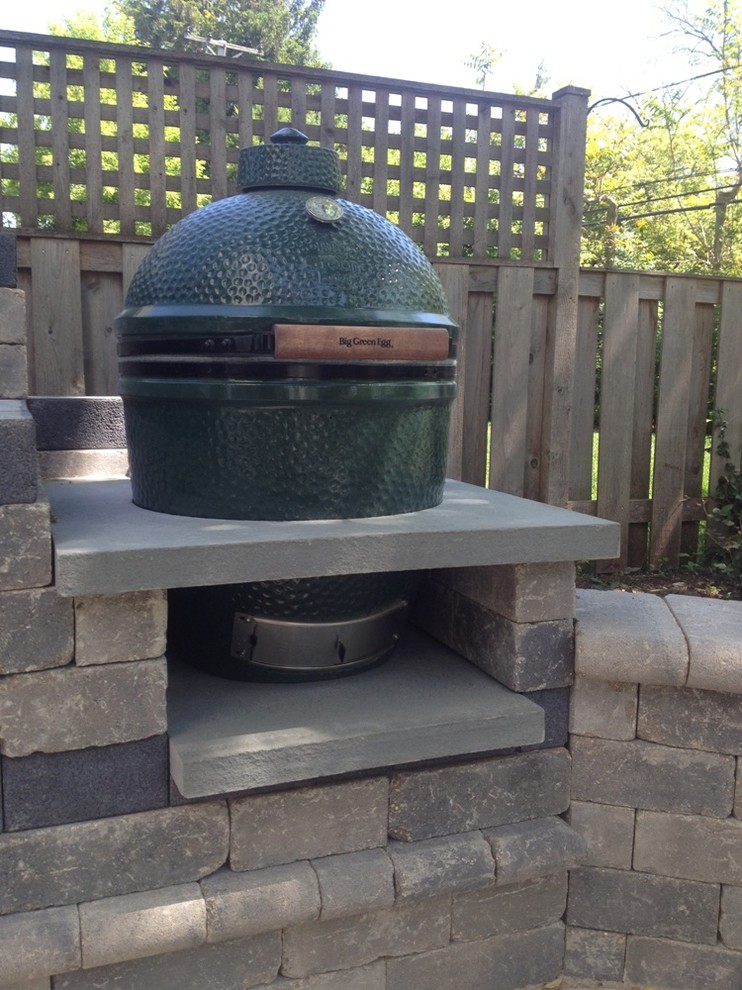 Grill Enclosure - Traditional - Patio - Chicago - by PaveStone Brick ...