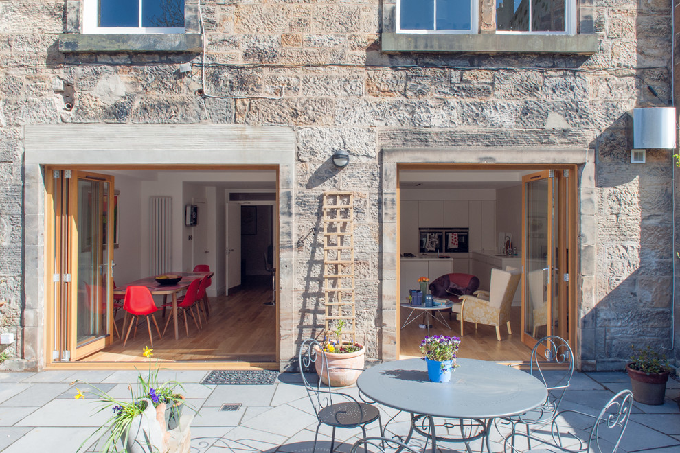 Design ideas for a bohemian patio in Glasgow.