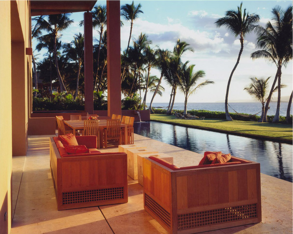 Inspiration for a world-inspired patio in Hawaii.