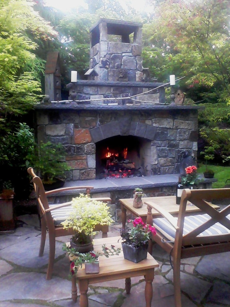 Photo of an eclectic patio in Seattle.