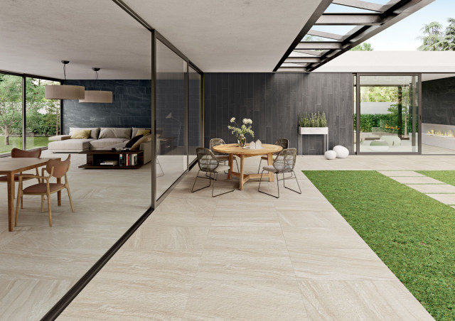 Indoor-Outdoor Flooring Ideas - Patio - de Archatrak Inc. | Houzz