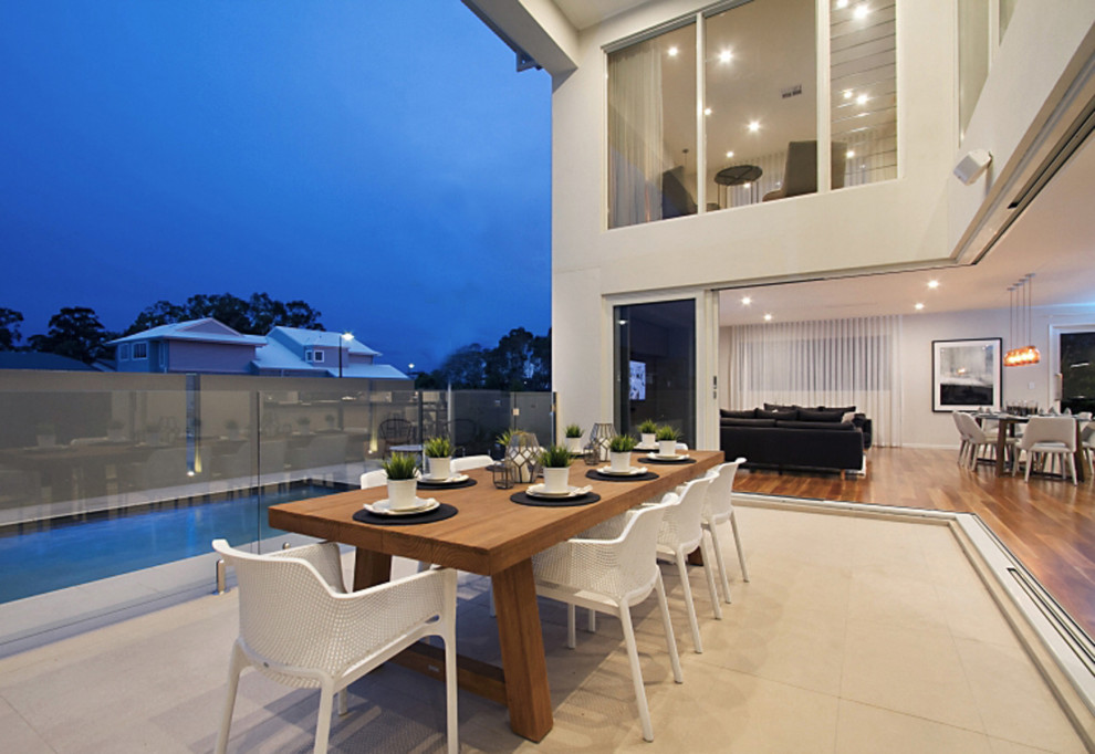 Patio - contemporary patio idea in Brisbane