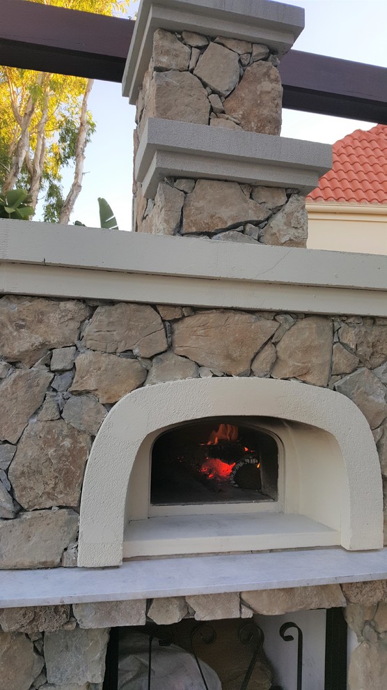 ITALIAN Wood Fired Pizza Oven InBuilt Rustic Patio Gold Coast