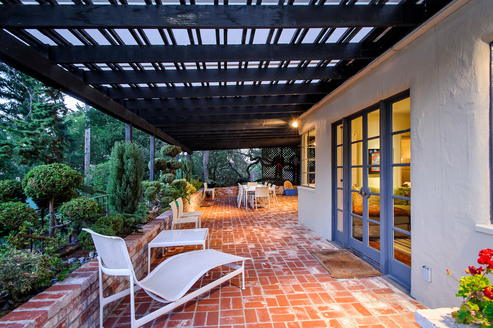 Photo of a traditional patio in San Francisco with a pergola.