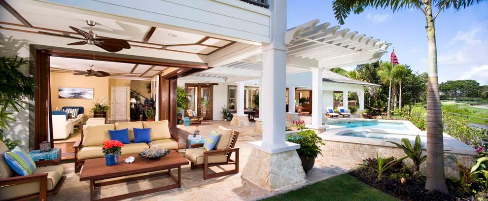 This is an example of a contemporary patio in Hawaii.