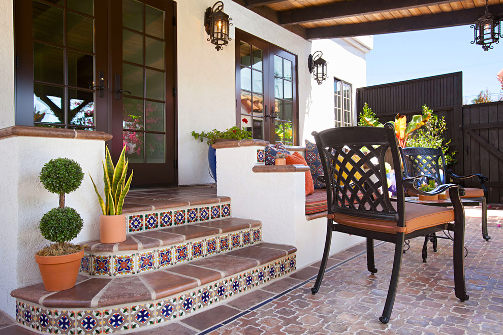 Design ideas for a back patio in San Diego.