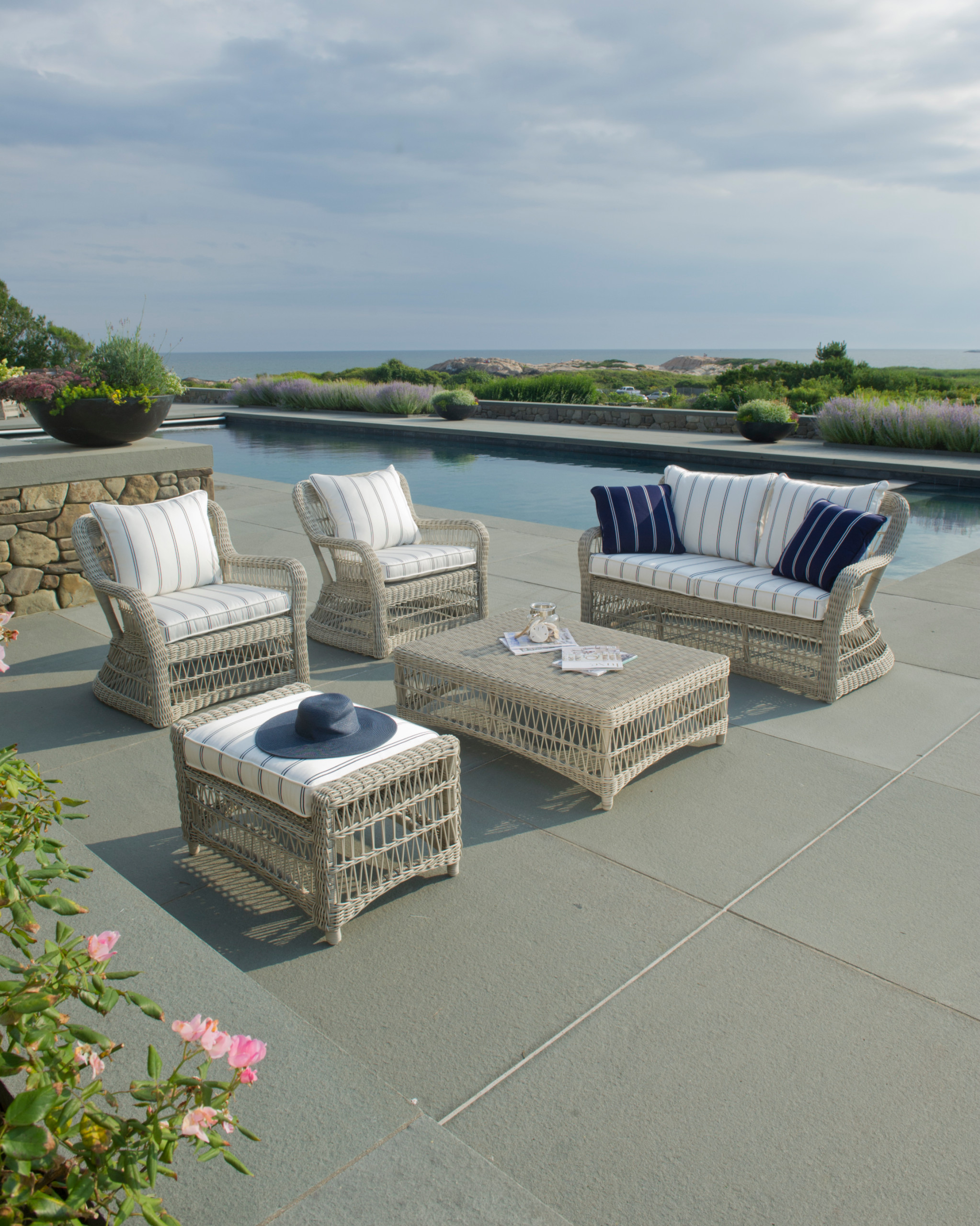 somerset outdoor furniture on Cre8l12gzhapem