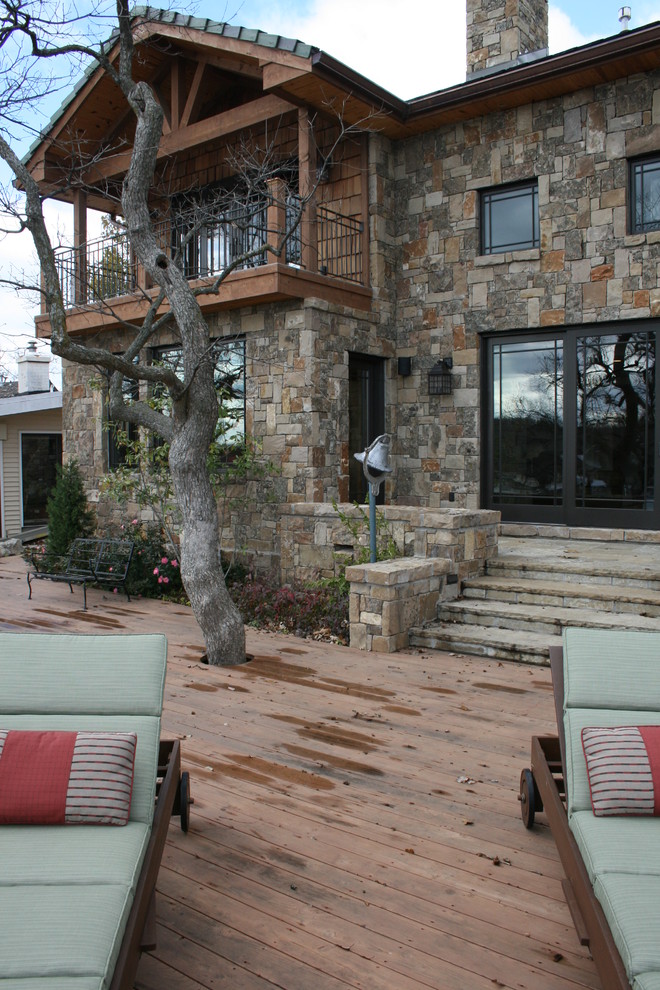 Example of a mountain style patio design in Kansas City